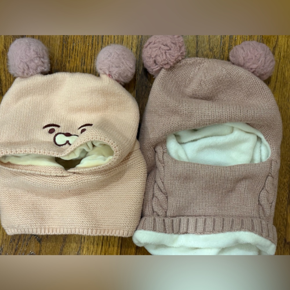 Two toddler winter hat with neck protect